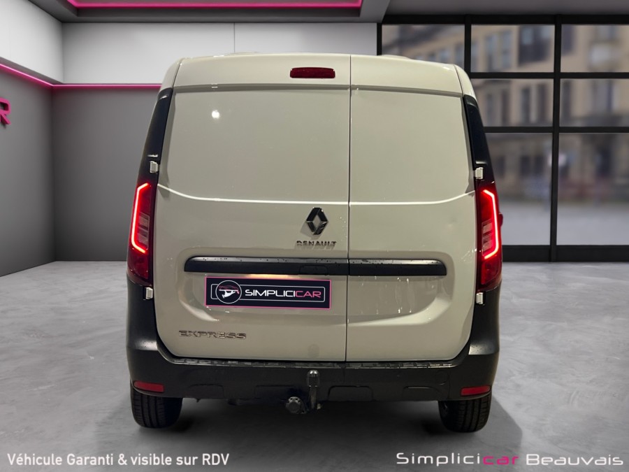 RENAULT d'occasion EXPRESS III VAN 1.3 TCE 100 CONFORT de 2022