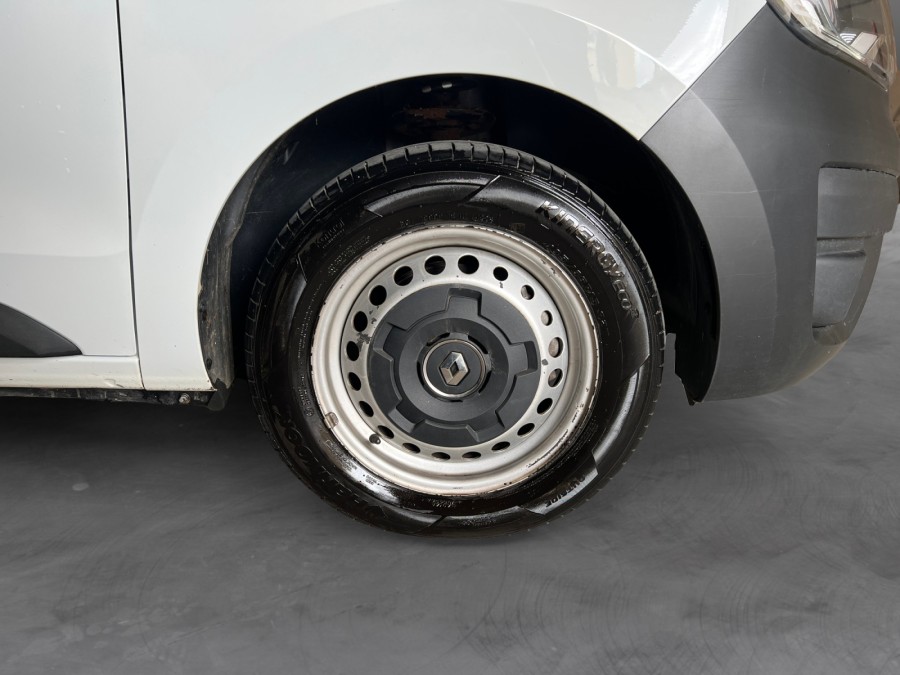RENAULT d'occasion EXPRESS III VAN 1.3 TCE 100 CONFORT de 2022