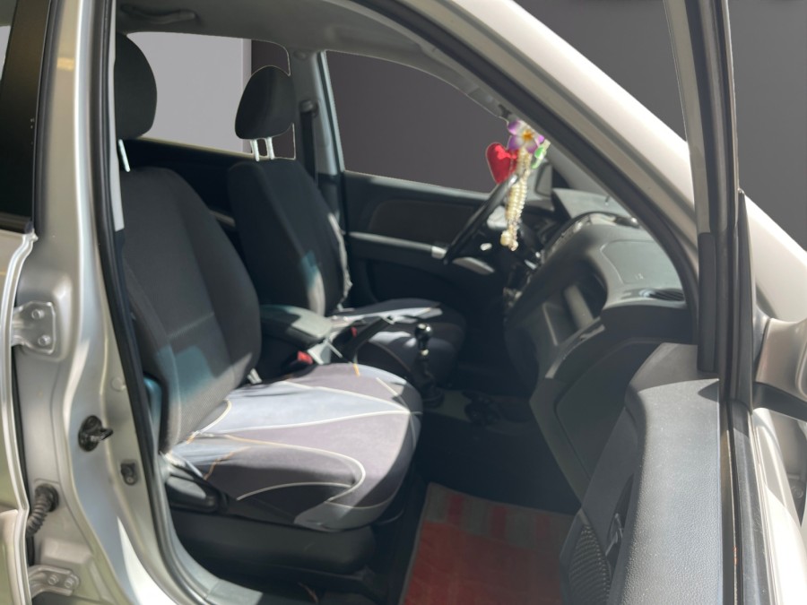 KIA d'occasion SPORTAGE 1.6 CRDI 136 GT LINE de 2005 La Flèche (72)﻿