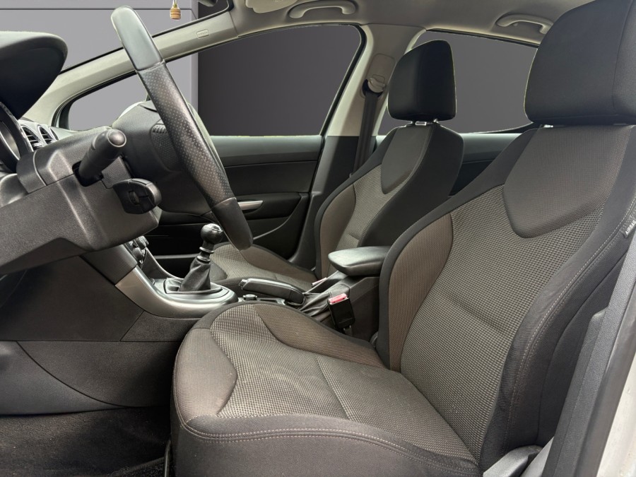 PEUGEOT d'occasion 308 1.6 EHDI 115 FAP de 2013 Méry Sur Oise (95)﻿