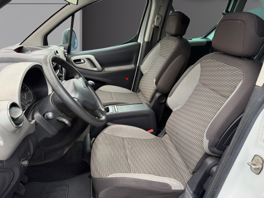 PEUGEOT d'occasion PARTNER TEPEE 1.6 HDI 90 de 2008 Toulon Est (83)﻿