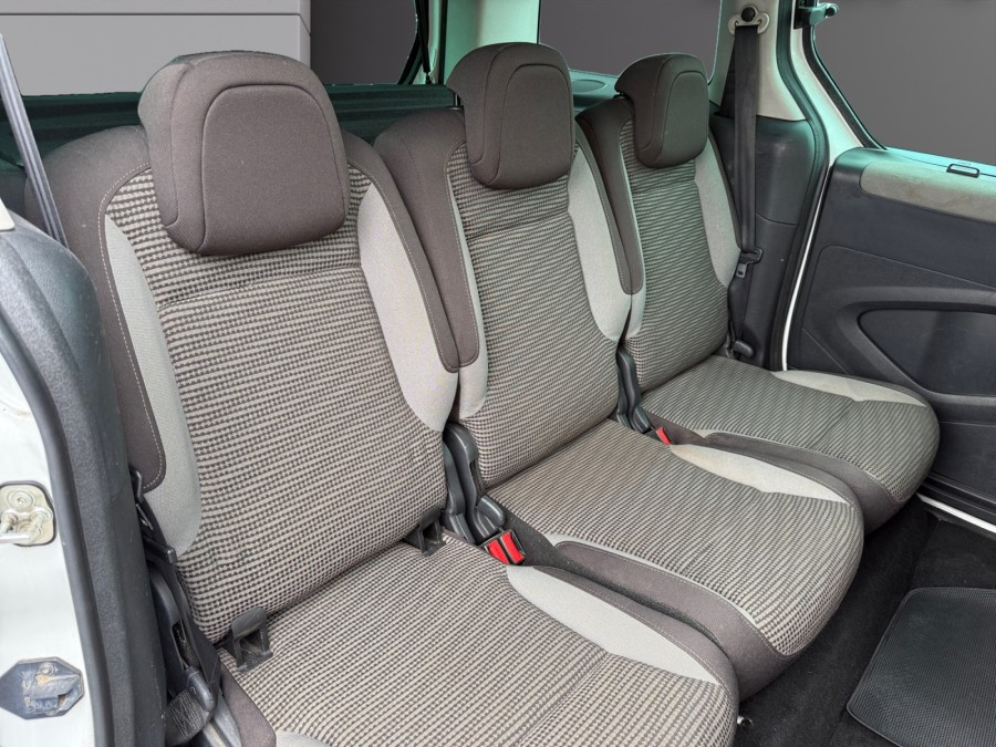 PEUGEOT d'occasion PARTNER TEPEE 1.6 HDI 90 de 2008 Toulon Est (83)﻿