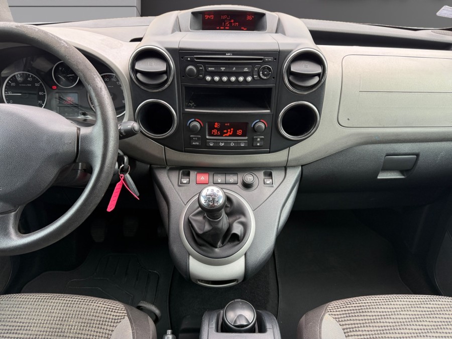 PEUGEOT d'occasion PARTNER TEPEE 1.6 HDI 90 de 2008 Toulon Est (83)﻿