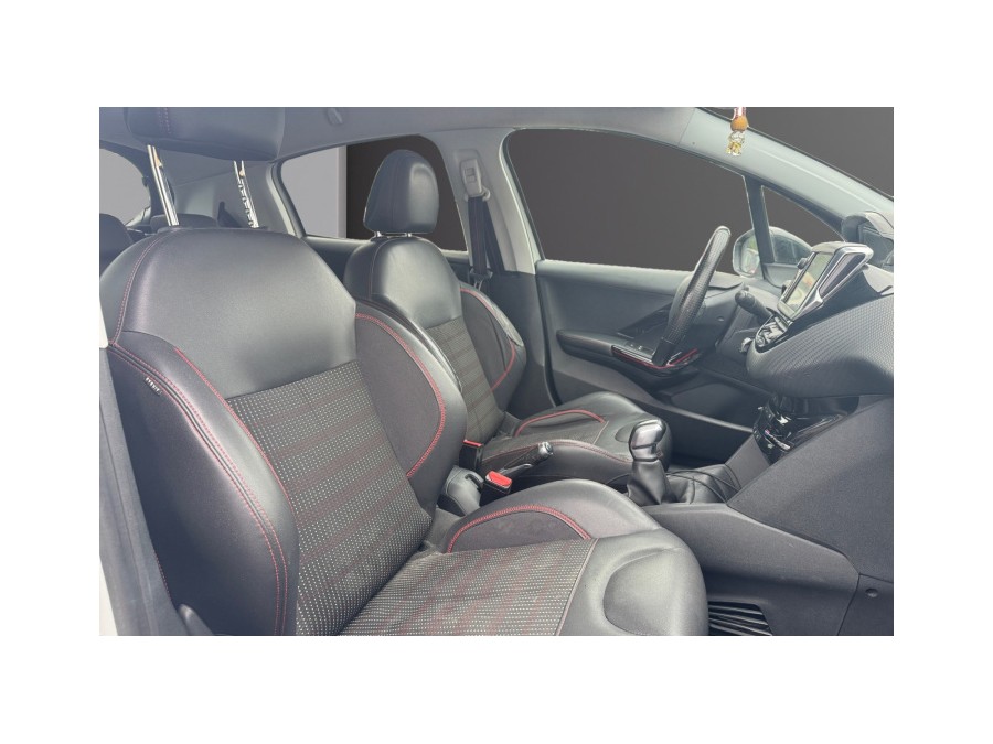 PEUGEOT d'occasion 208 1.6 BlueHDi 100 de 2017 Compiègne (60)﻿