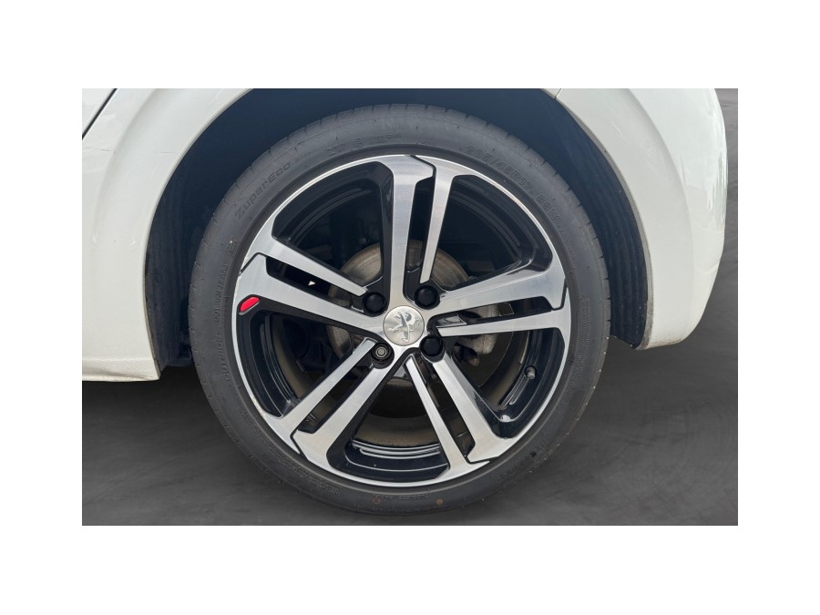PEUGEOT d'occasion 208 1.6 BlueHDi 100 de 2017 Compiègne (60)﻿