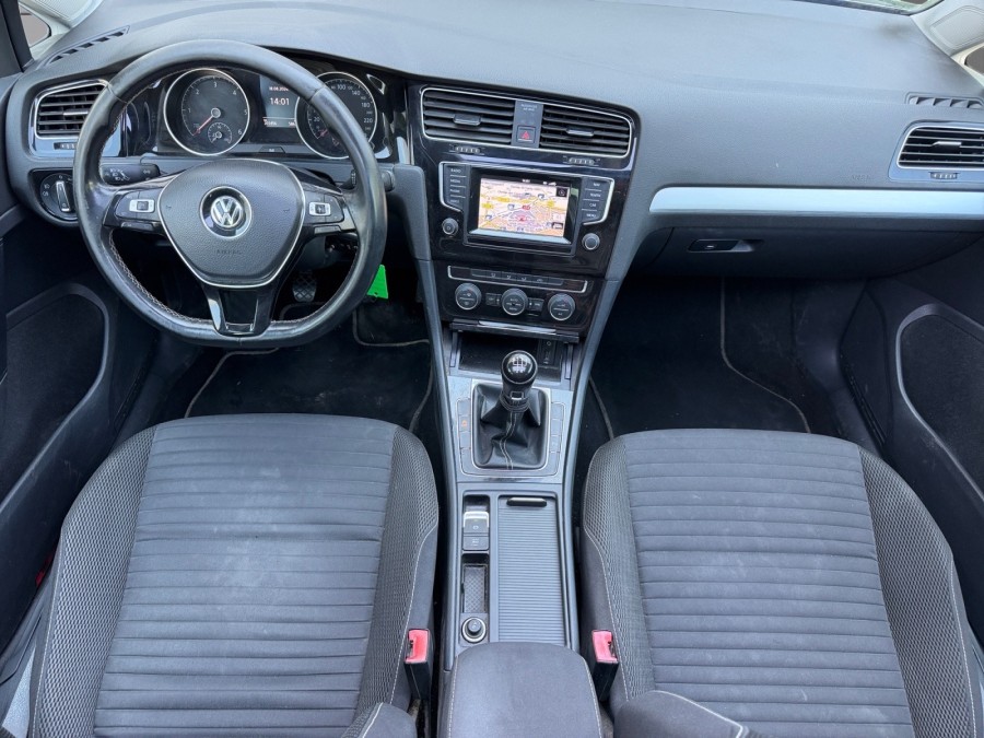 VOLKSWAGEN d'occasion GOLF VII 1.6 TDI 105 CUP de 2014 Salon de