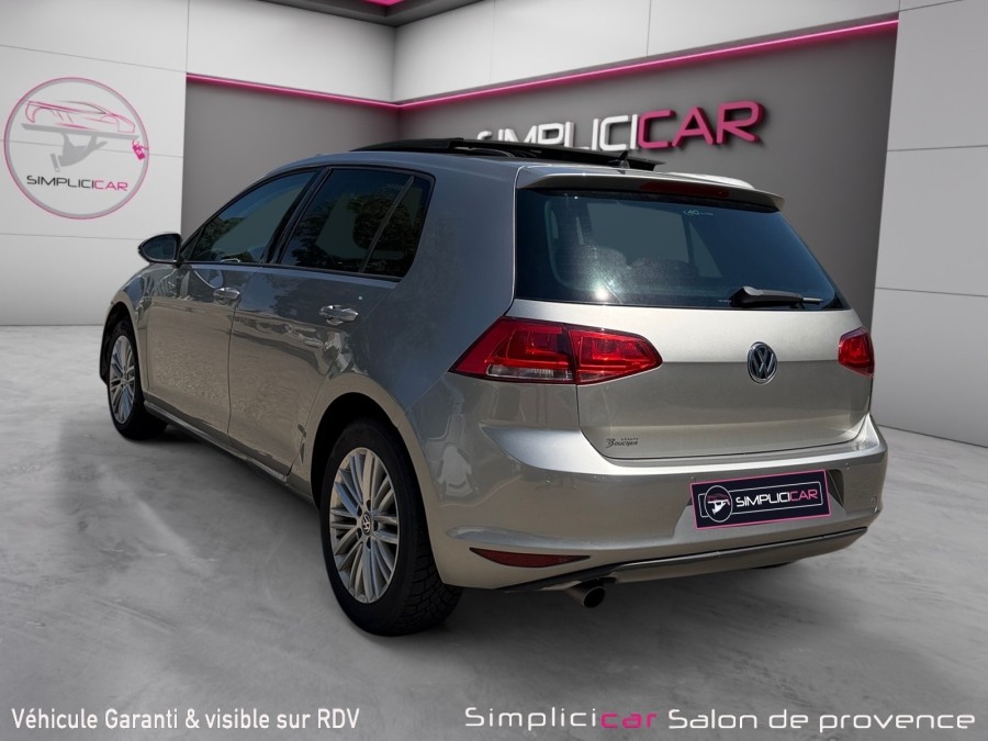 VOLKSWAGEN d'occasion GOLF VII 1.6 TDI 105 CUP de 2014 Salon de