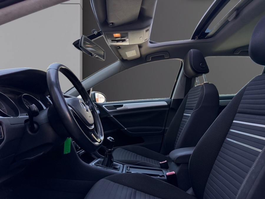 VOLKSWAGEN d'occasion GOLF VII 1.6 TDI 105 CUP de 2014 Salon de