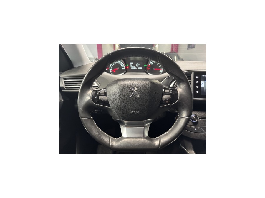 PEUGEOT d'occasion 308 1.6 THP 155ch Allure 5p de 2014 Villebon Sur