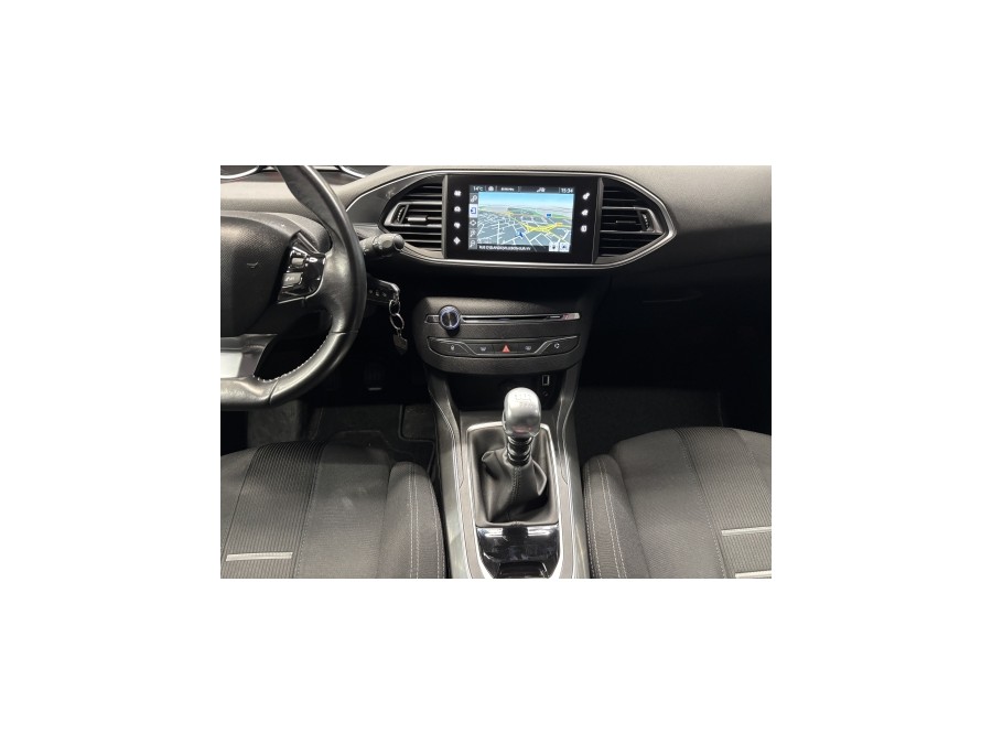 PEUGEOT d'occasion 308 1.6 THP 155ch Allure 5p de 2014 Villebon Sur