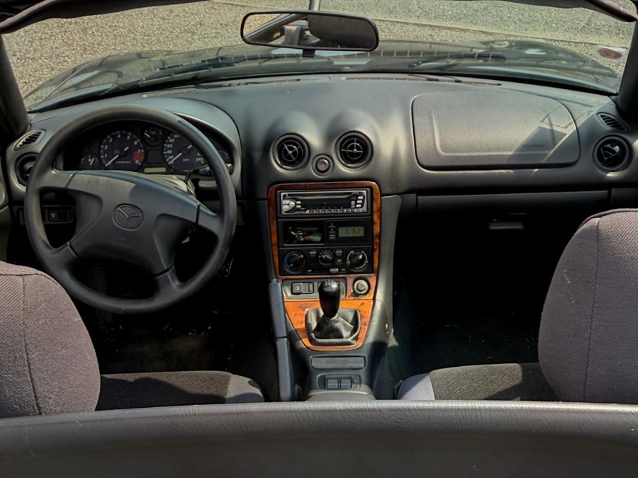 MAZDA d'occasion MX5 1.6 I 110 de 1999 Mérignac (33)﻿