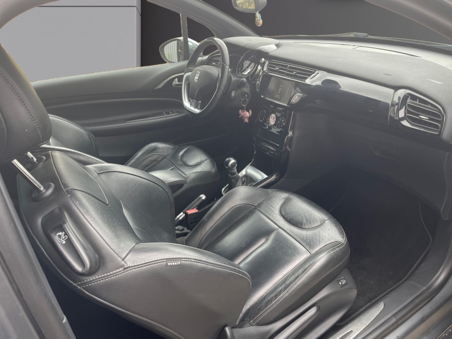 DS d'occasion DS 3 PureTech 110ch Dark Side S&S de 2017 La Flèche