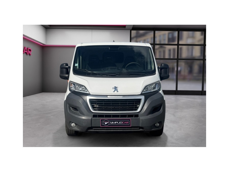 PEUGEOT d'occasion BOXER* 330 L1H1 2.0 BLUE HDI 130 PRO de 2017 Pau