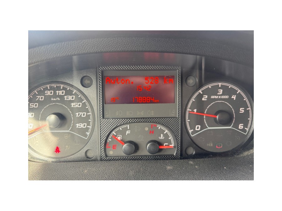 PEUGEOT d'occasion BOXER* 330 L1H1 2.0 BLUE HDI 130 PRO de 2017 Pau