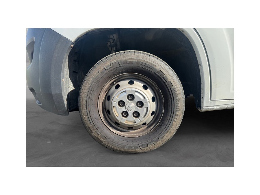 PEUGEOT d'occasion BOXER* 330 L1H1 2.0 BLUE HDI 130 PRO de 2017 Pau