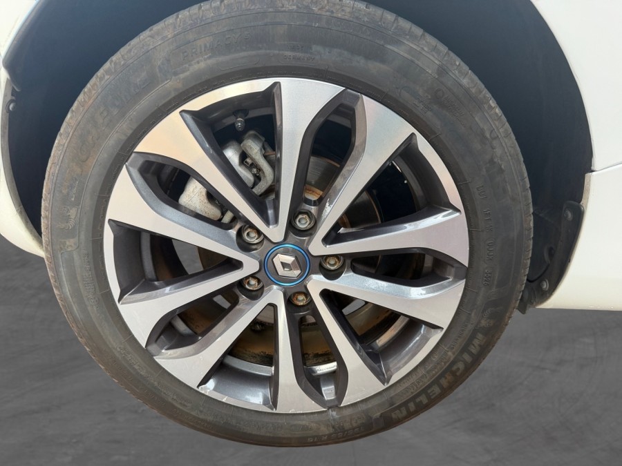 RENAULT d'occasion ZOE II LIFE R135 BATTERIE LOCATION de 2020 Cannes