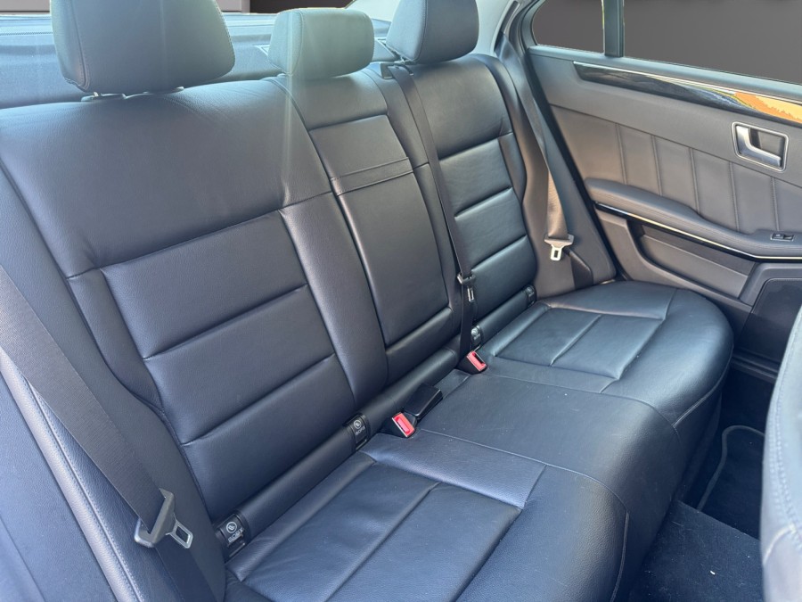 MERCEDES d'occasion E 220 CDI 7GTRONIC AUTO AVANTGARDE de 2012 Méry