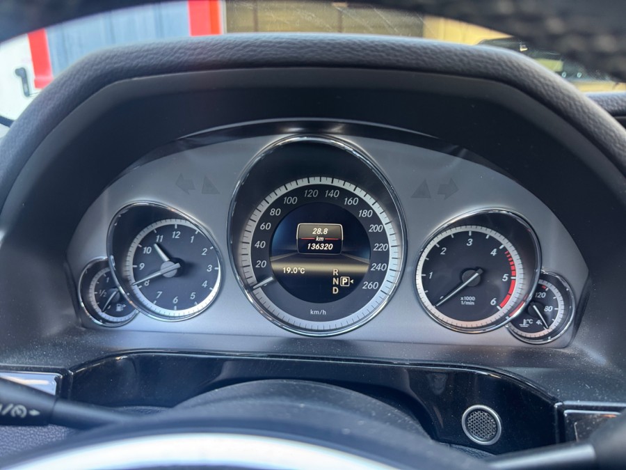 MERCEDES d'occasion E 220 CDI 7GTRONIC AUTO AVANTGARDE de 2012 Méry