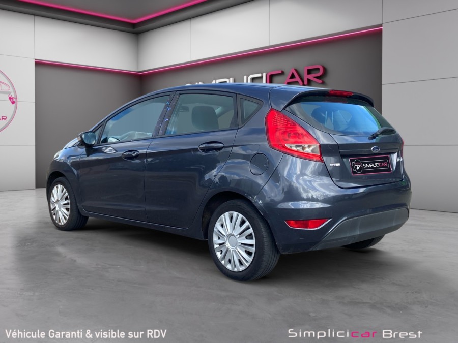 FORD d'occasion FIESTA 1.4 TDCi 70ch FAP TREND 5P de 2010 Brest (29)﻿