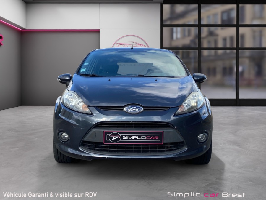 FORD d'occasion FIESTA 1.4 TDCi 70ch FAP TREND 5P de 2010 Brest (29)﻿