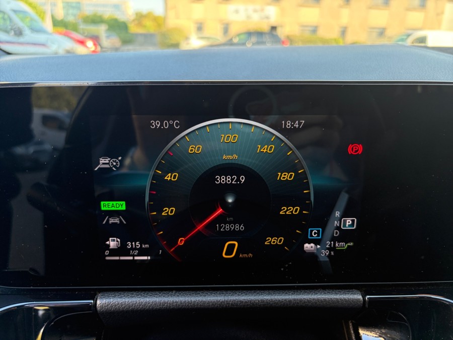 MERCEDES d'occasion GLA 250 e 160+102ch Progressive Line 8G-DCT de