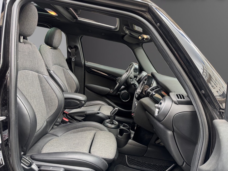MINI d'occasion ONE 5 PORTES 1.5 ONE 102 BLACKFRIARS AUTO de 2018