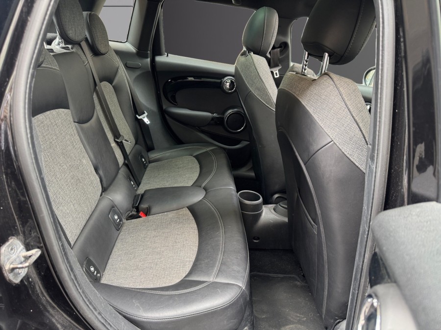 MINI d'occasion ONE 5 PORTES 1.5 ONE 102 BLACKFRIARS AUTO de 2018