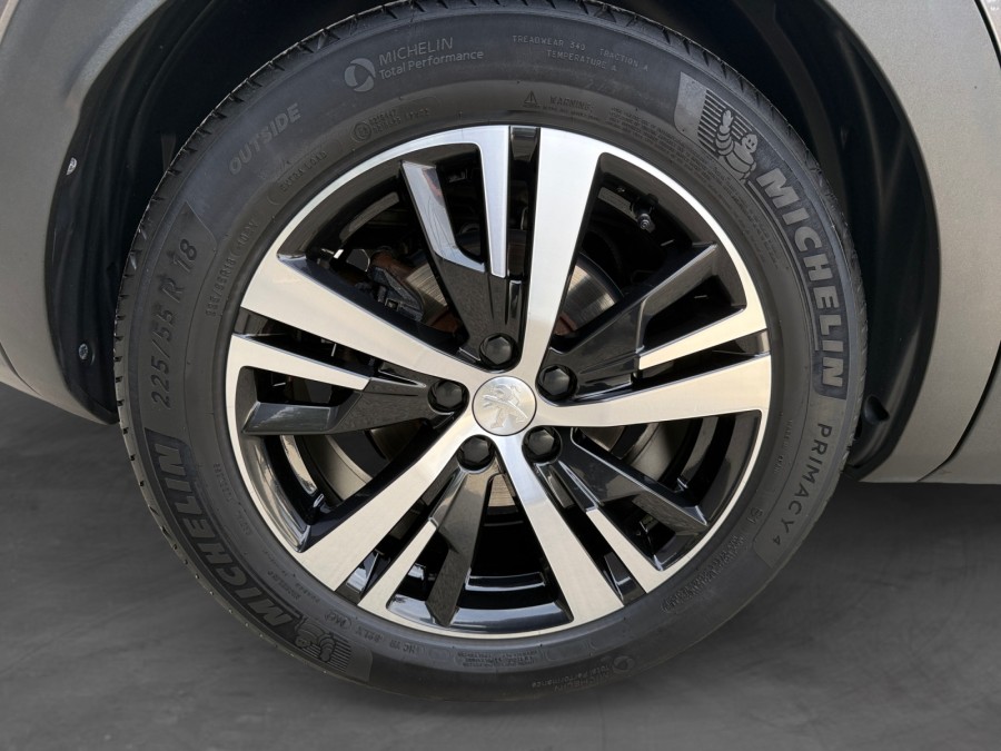 PEUGEOT d'occasion 3008 PEUGEOT 3008 II 1.6 HYBRID 225 GT EAT8 de