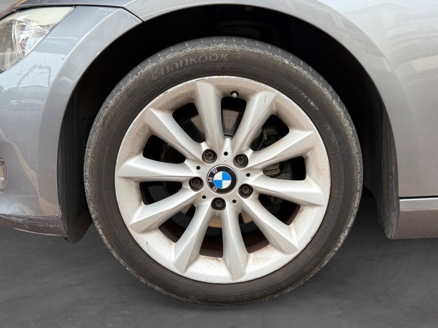 BMW d'occasion SERIE 3 320i 170ch Luxe de 2010 Cannes (06)﻿