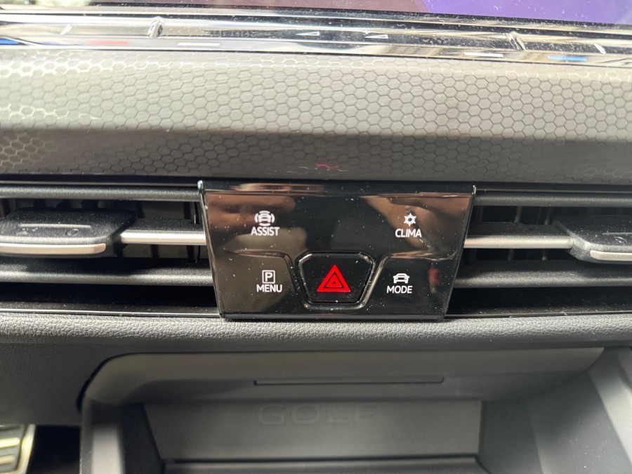 VOLKSWAGEN d'occasion GOLF VIII 1.4 E-HYBRID OPF 245 GTE DSG de 2021