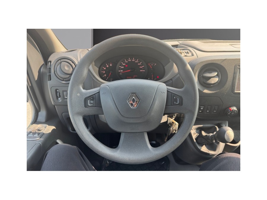 RENAULT d'occasion MASTER F3500 L2H2 2.3 dCi 135ch energy Confort de