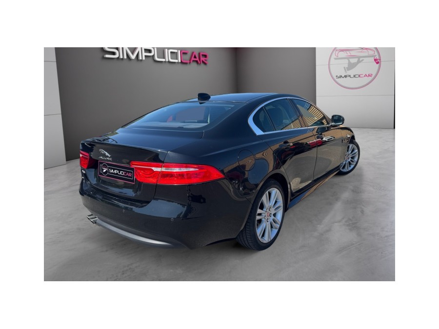 JAGUAR d'occasion XE 2.0D 180ch Prestige BVA8 de 2019 Compiègne (60)﻿