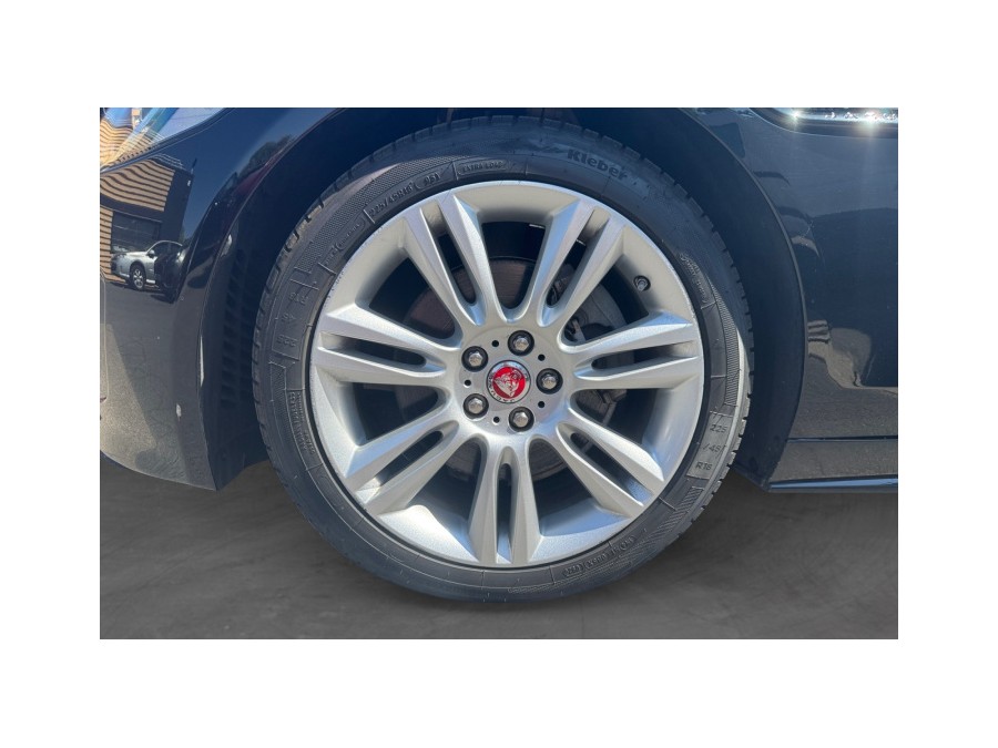 JAGUAR d'occasion XE 2.0D 180ch Prestige BVA8 de 2019 Compiègne (60)﻿