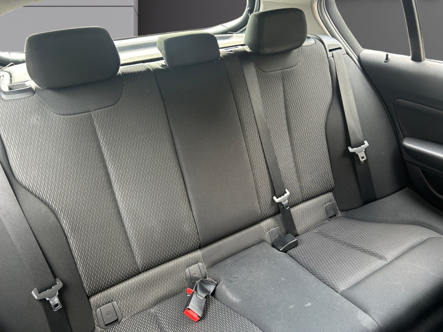 BMW d'occasion 118 2 D 150 LOUNGE de 2016 Lyon Nord (69)﻿