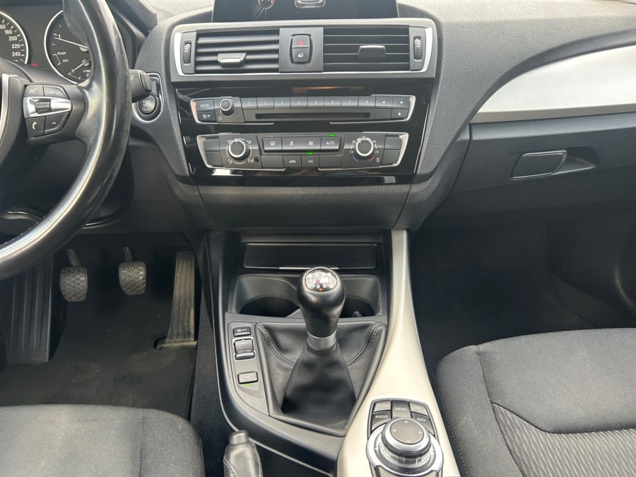 BMW d'occasion 118 2 D 150 LOUNGE de 2016 Lyon Nord (69)﻿