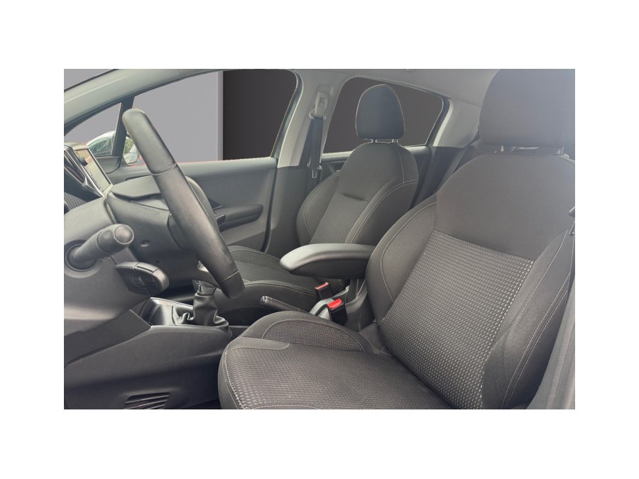 PEUGEOT d'occasion 208 1.6 BlueHDi 100ch Allure 5p de 2017 Compiègne