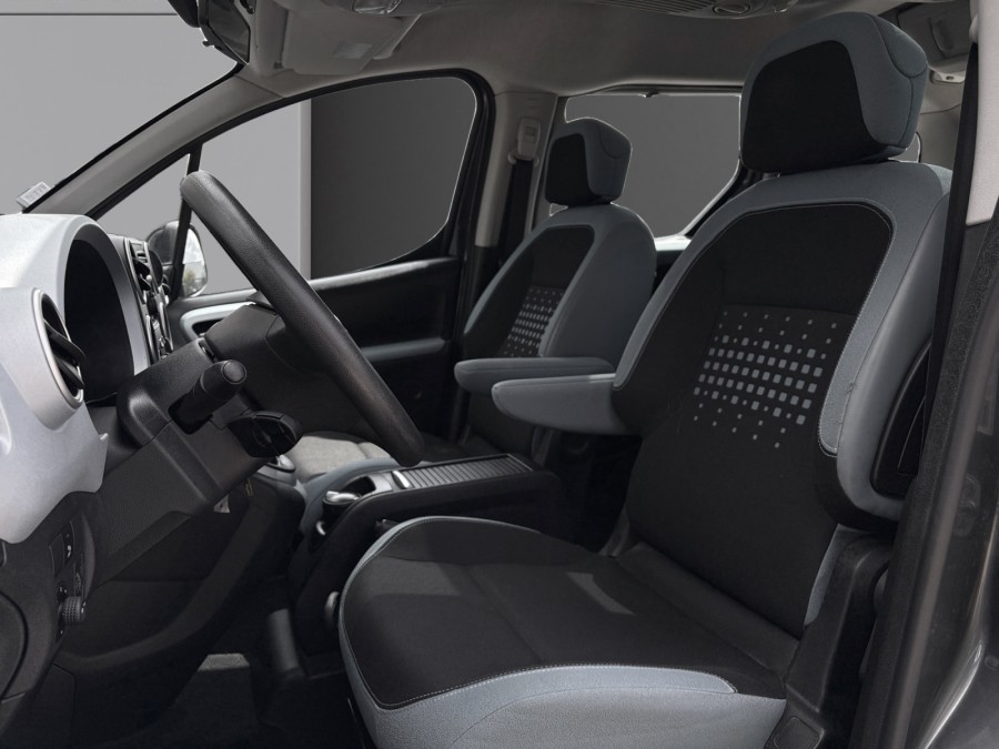 CITROEN d'occasion BERLINGO 1.6 HDI 90 VITAMINE de 2013 Poitiers (86)﻿