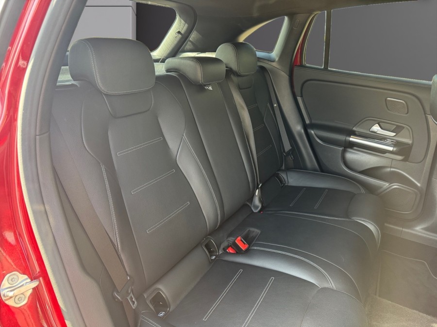 MERCEDES d'occasion GLA 200 D AMG LINE de 2022 Troyes (10)﻿