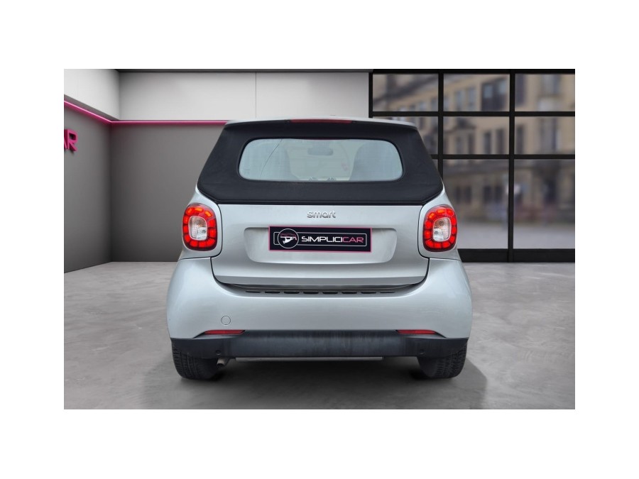 SMART d'occasion FORTWO 0.9 90 PERFECT BA de 2017 Paris 17 (75)﻿