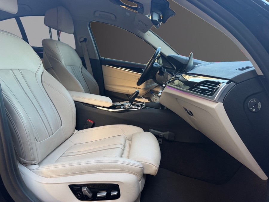 BMW d'occasion 520 SPORTLINE de 2018 Cannes (06)﻿
