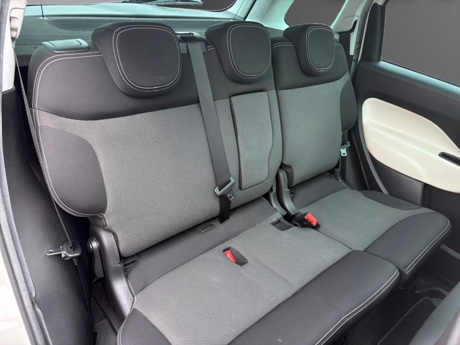 FIAT d'occasion 500L 0.9 105 TWINAIR TREKKING de 2013 Lyon St Priest