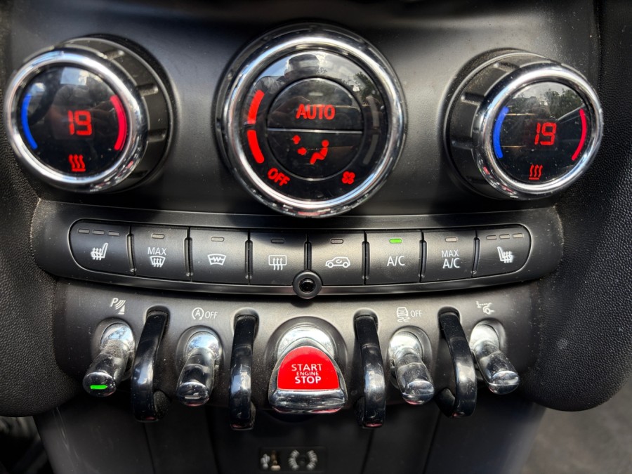 MINI d'occasion MINI Cooper 136ch Red Hot Chili BVA de 2017 Orgeval