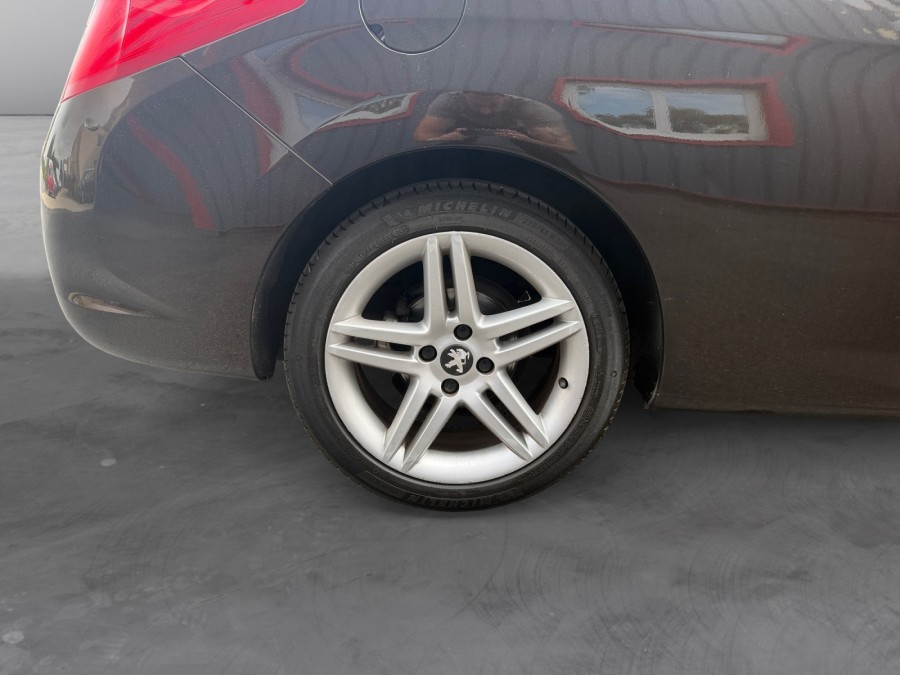 PEUGEOT d'occasion 308 1.6 THP 16v 156ch Féline BA de 2011 Méry Sur