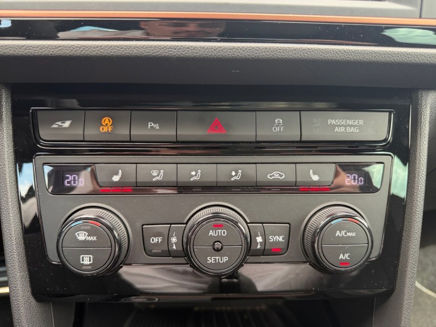 SEAT d'occasion LEON ST 2.0 TSI 300 CUPRA R DSG de 2019 Rennes (35)﻿