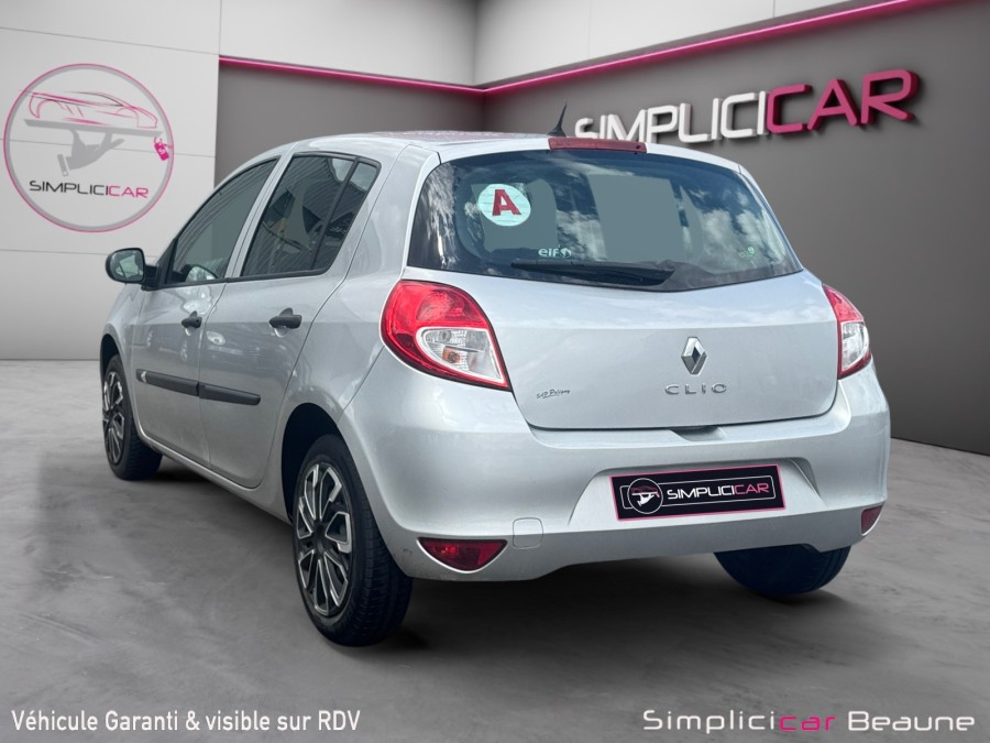 RENAULT d'occasion CLIO III 1.2 16V de 2010 Beaune (21)﻿