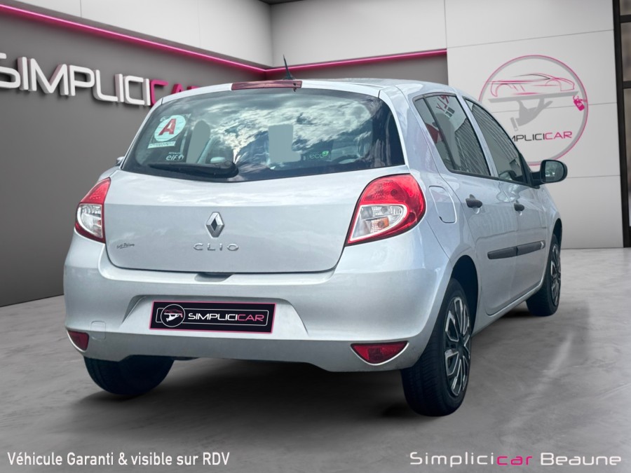RENAULT d'occasion CLIO III 1.2 16V de 2010 Beaune (21)﻿