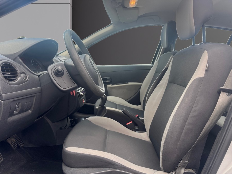 RENAULT d'occasion CLIO III 1.2 16V de 2010 Beaune (21)﻿