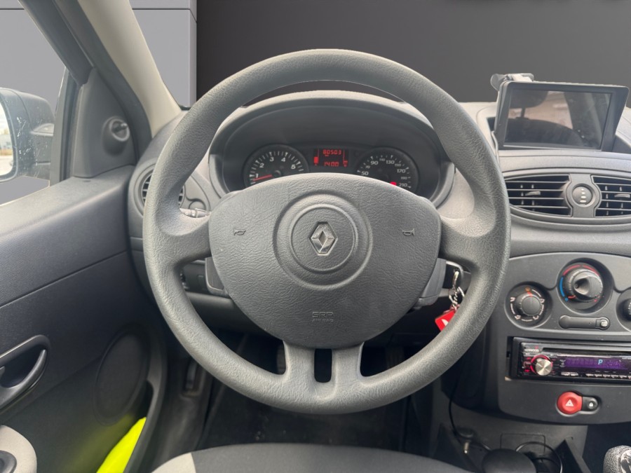 RENAULT d'occasion CLIO III 1.2 16V de 2010 Beaune (21)﻿