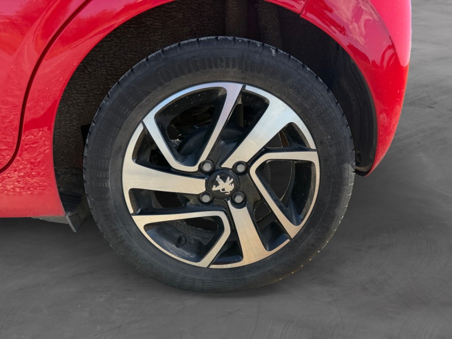 PEUGEOT d'occasion 108 1.2 VTI 82 ch COLLECTION de 2018 Royan (17)﻿