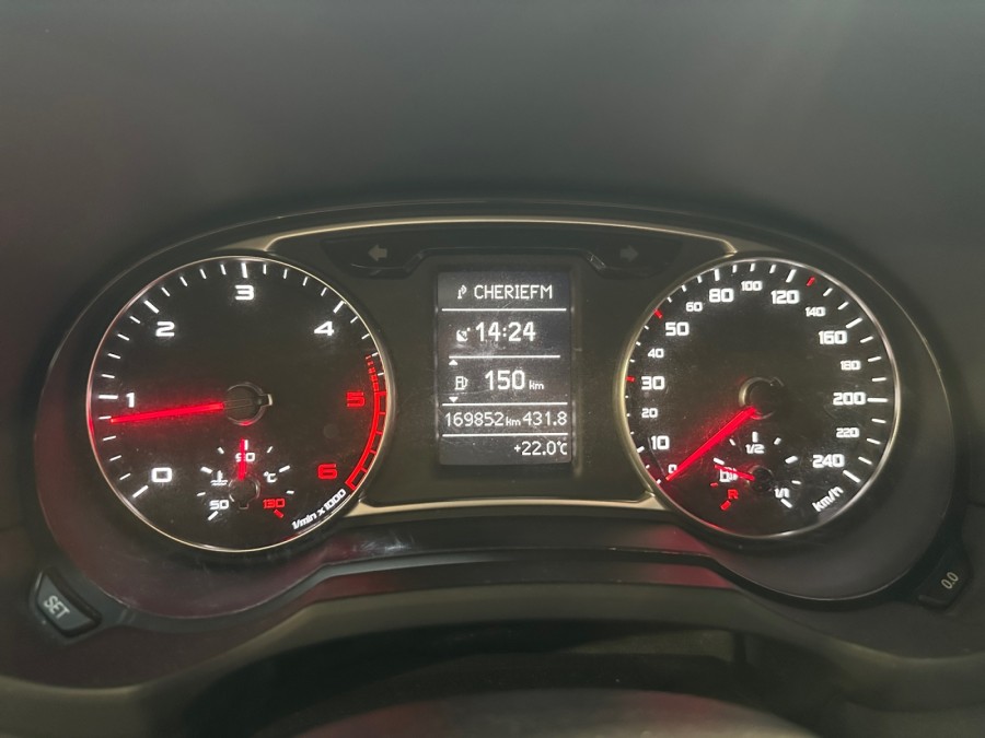 AUDI d'occasion A1 SPORTBACK 1.6 TDI 90 S-LINE de 2014 Lorient (56)﻿